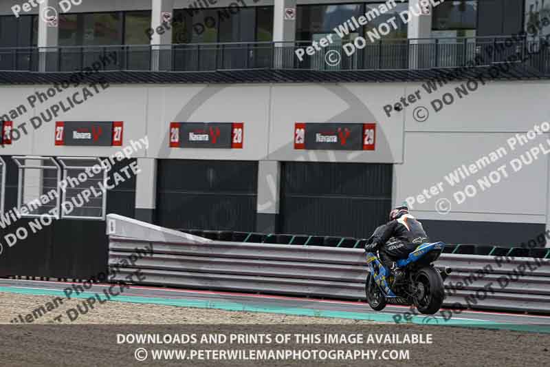 cadwell no limits trackday;cadwell park;cadwell park photographs;cadwell trackday photographs;enduro digital images;event digital images;eventdigitalimages;navarra;no limits trackdays;peter wileman photography;racing digital images;trackday digital images;trackday photos